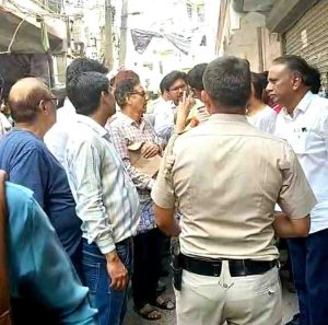Bulldozer panic spreads in Batla House