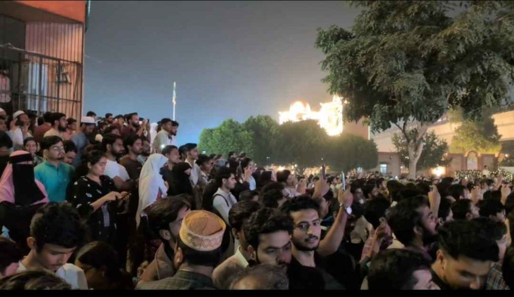 Sham-e-Ghazal draws 8,000 students as Jamia’s Talimi Mela turns into cultural spectacle Jamia Foundation Day 105